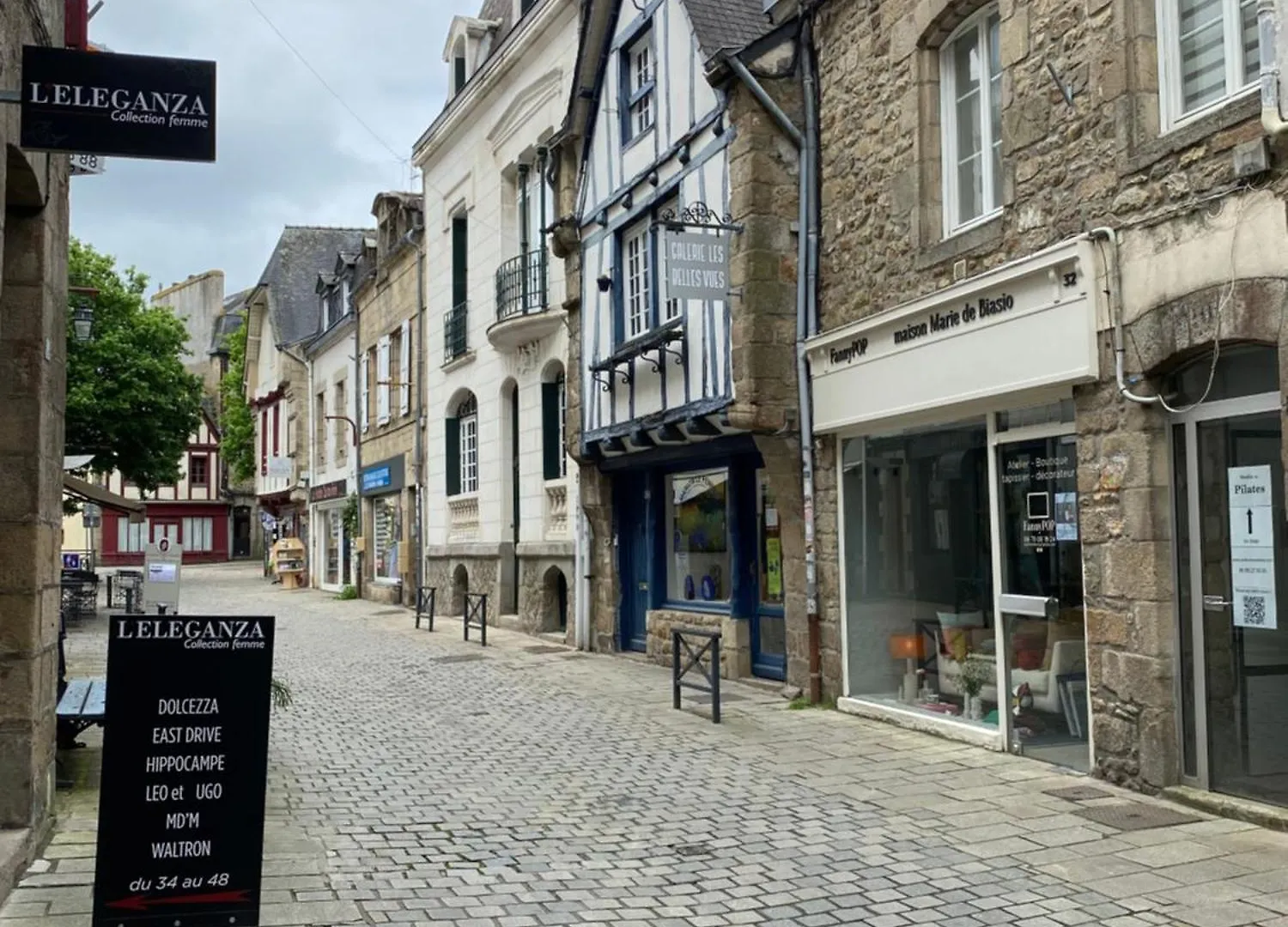 Jardin Paisible En Centre-Ville Auray Lägenhet